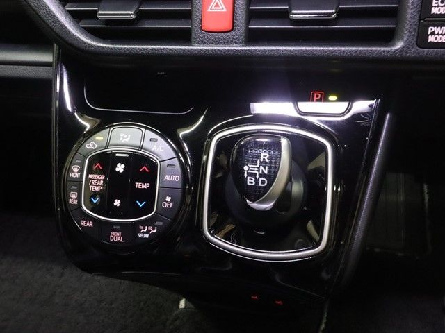 NOAH HYBRID