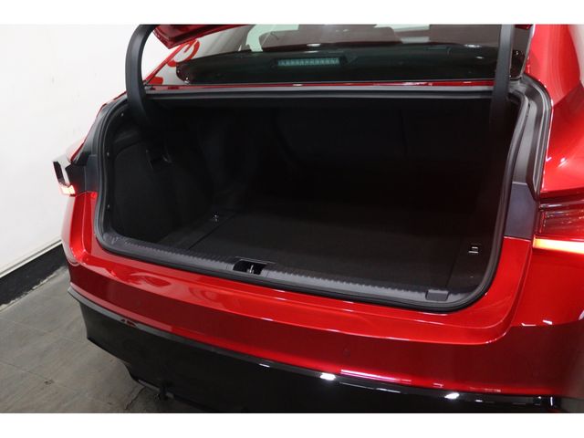 LEXUS IS300h