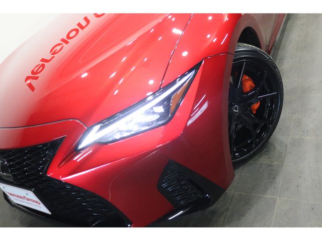 LEXUS IS300h