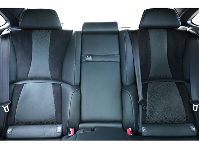 LEXUS LS500 4WD