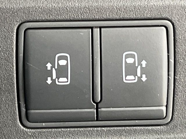 SERENA S-HYBRID 4WD