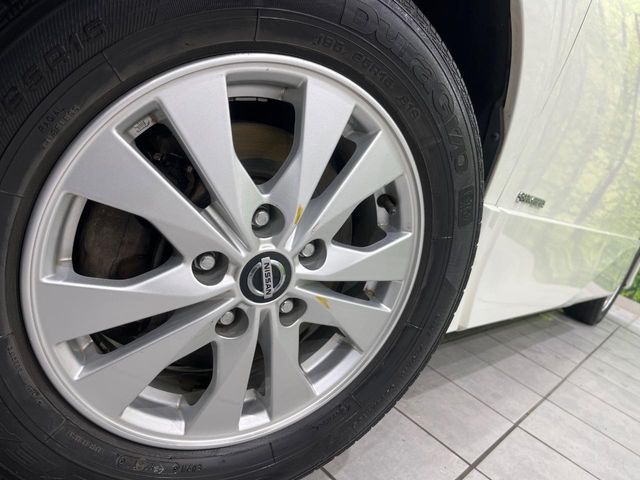 SERENA S-HYBRID 4WD