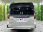 SERENA S-HYBRID 4WD