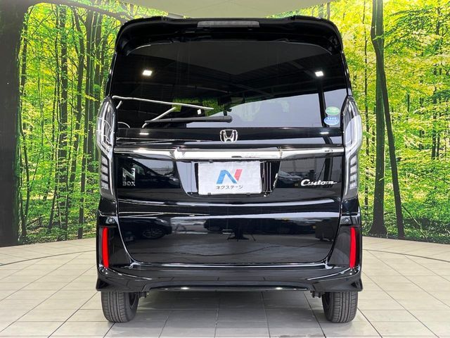 N-BOX CUSTOM
