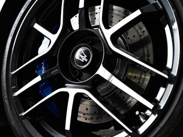 MASERATI MC20