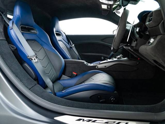MASERATI MC20
