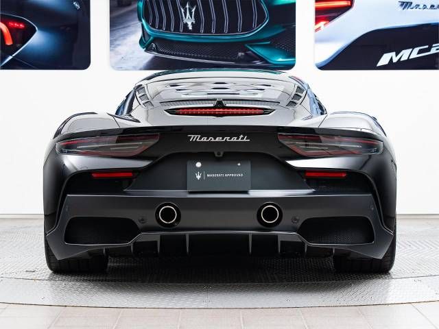 MASERATI MC20