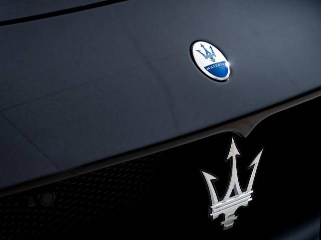 MASERATI MC20