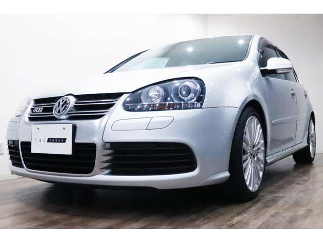VOLKSWAGEN GOLF 4WD
