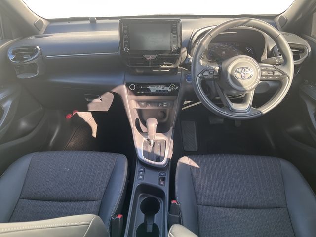 YARIS CROSS HYBRID
