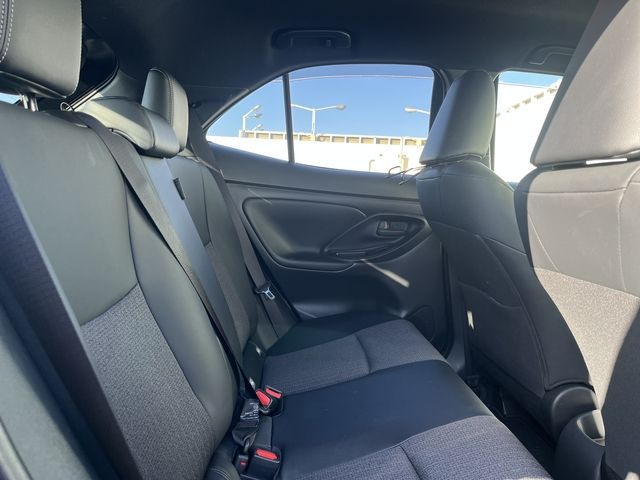 YARIS CROSS HYBRID