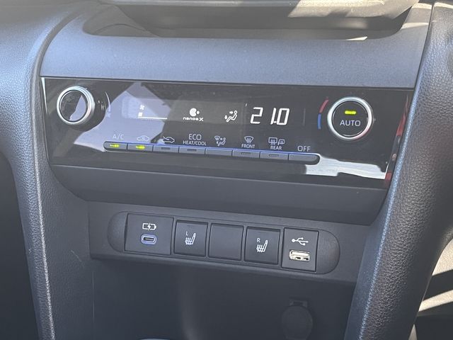 YARIS CROSS HYBRID