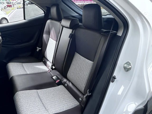 YARIS CROSS HYBRID