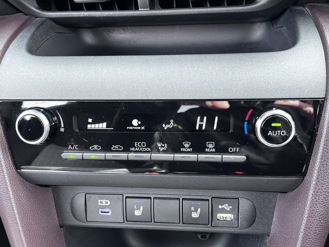 YARIS CROSS HYBRID