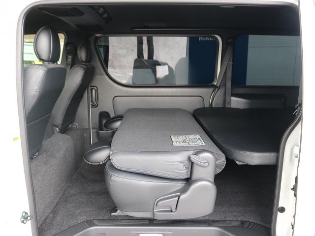 HIACE van 2WD
