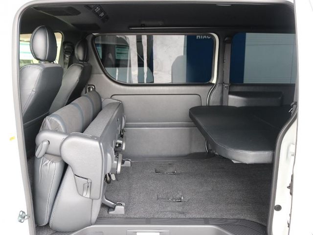 HIACE van 2WD