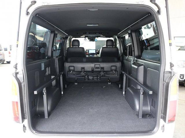 HIACE van 2WD