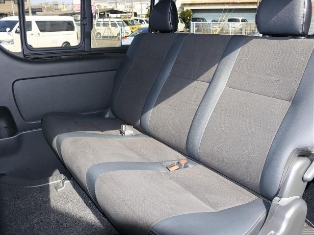 HIACE van 2WD