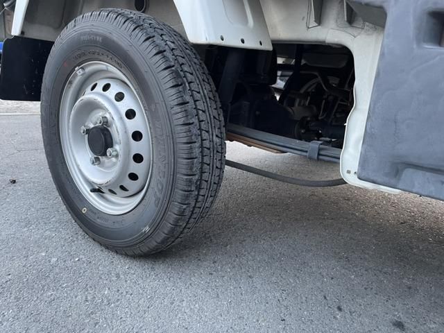 CLIPPER truck