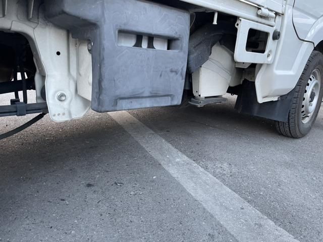 CLIPPER truck