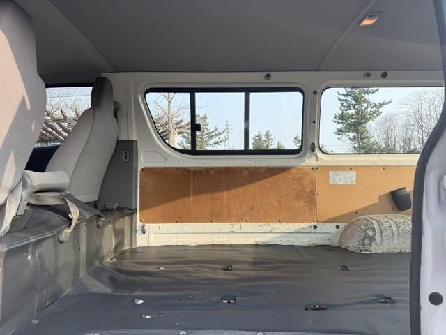 HIACE van 4WD