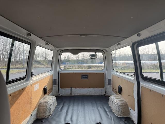 HIACE van 4WD