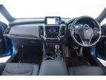 CROWN sedan hybrid