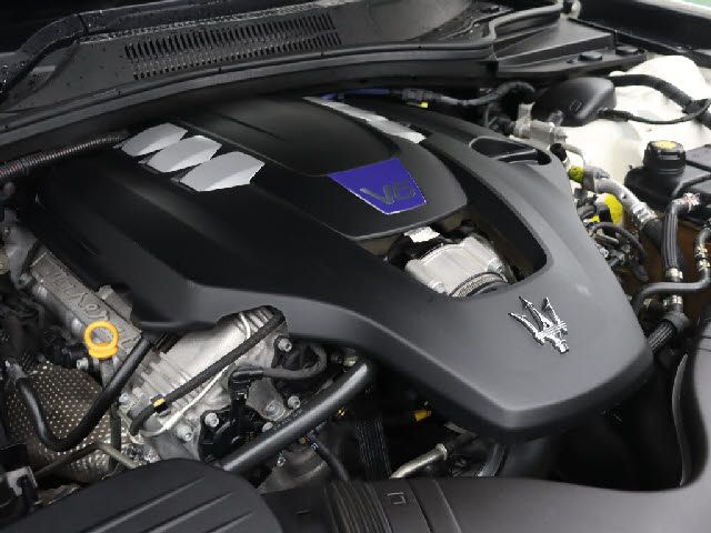 MASERATI GHIBLI Sedan