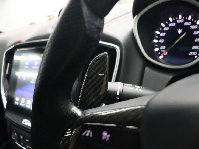 MASERATI GHIBLI Sedan