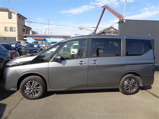 SERENA  WG 4WD