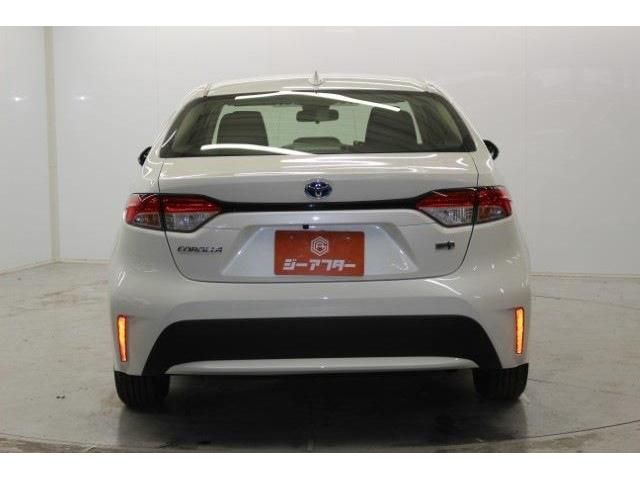 COROLLA sedan HYBRID