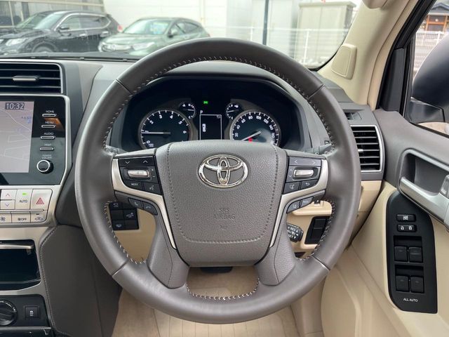 LANDCRUISER PRADO