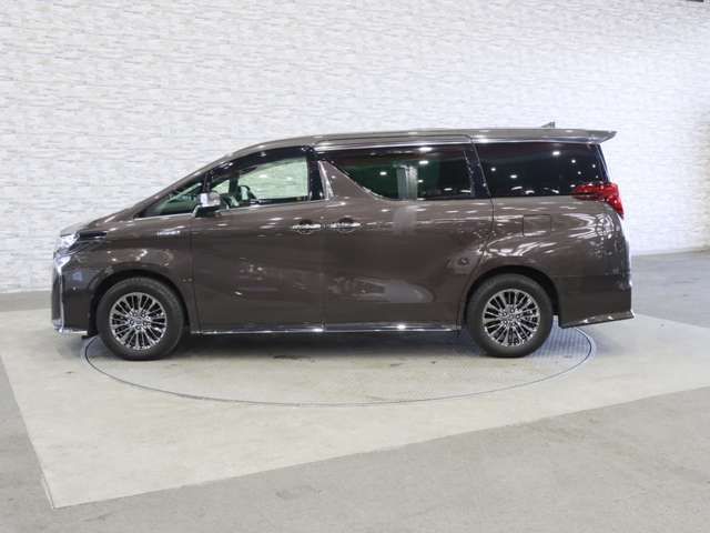 ALPHARD hybrid 4WD