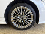 CROWN sedan hybrid