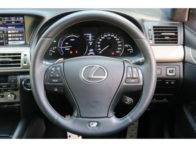 LEXUS LS600h