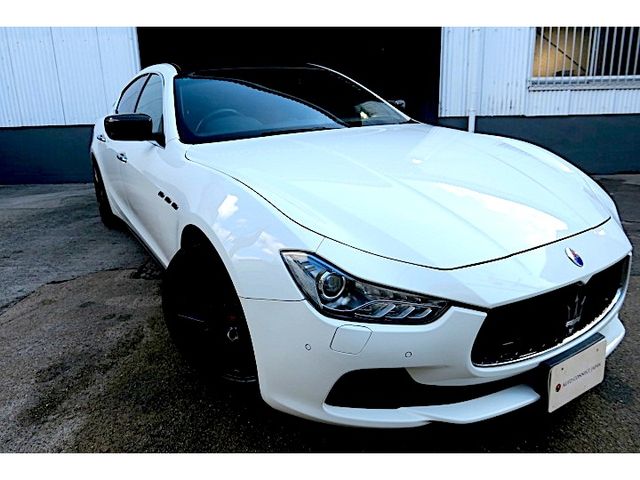 MASERATI GHIBLI Sedan