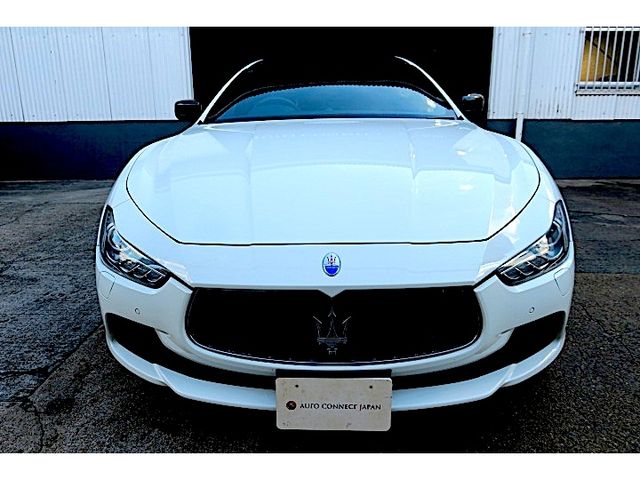 MASERATI GHIBLI Sedan