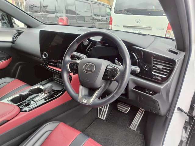 LEXUS NX300h