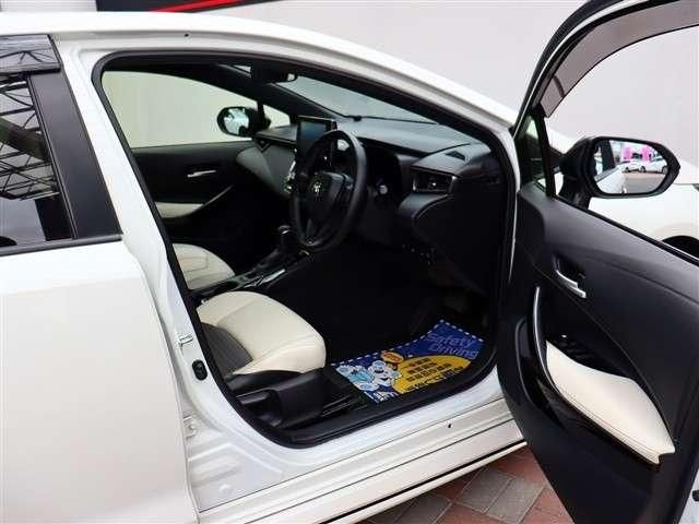 COROLLA TOURING HYBRID
