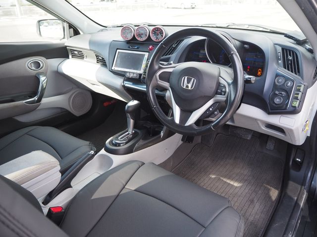 CR-Z
