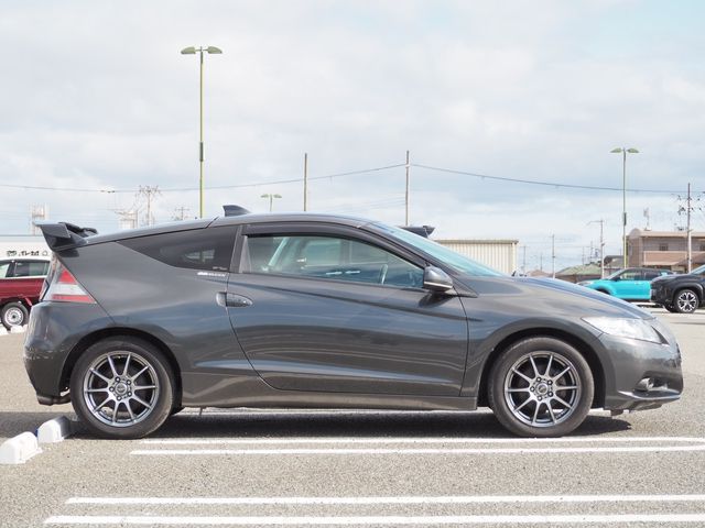 CR-Z