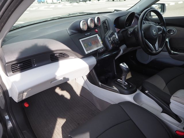CR-Z