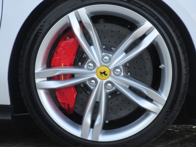 FERRARI 296 GTS