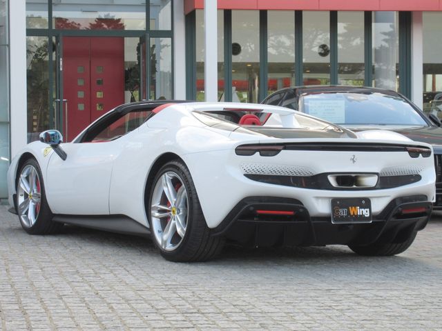 FERRARI 296 GTS