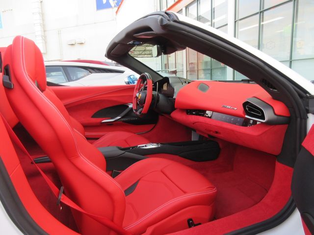 FERRARI 296 GTS