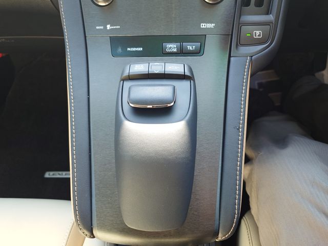 LEXUS HS250h