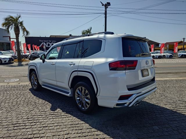 LANDCRUISER wagon
