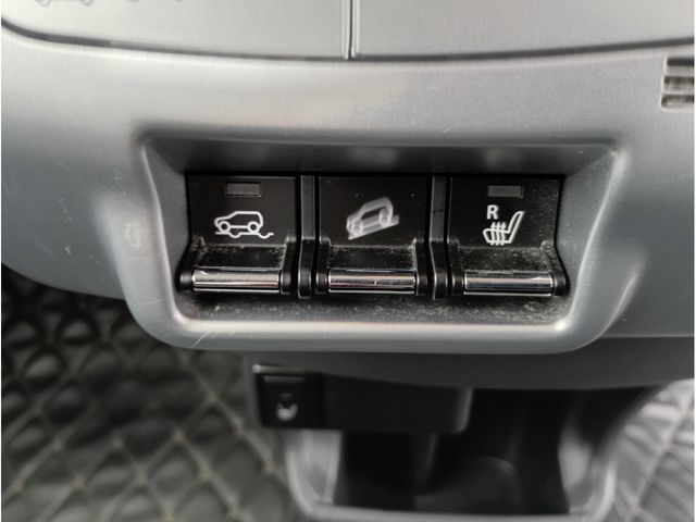 HUSTLER 4WD