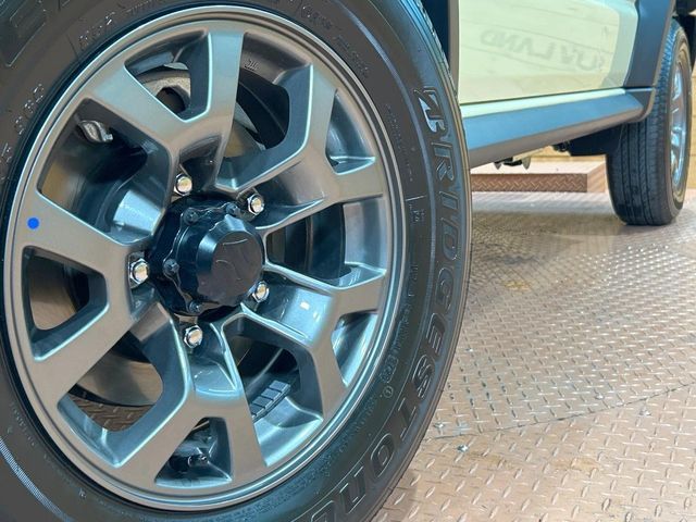 JIMNY NOMADE