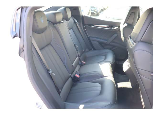 MASERATI GHIBLI Sedan